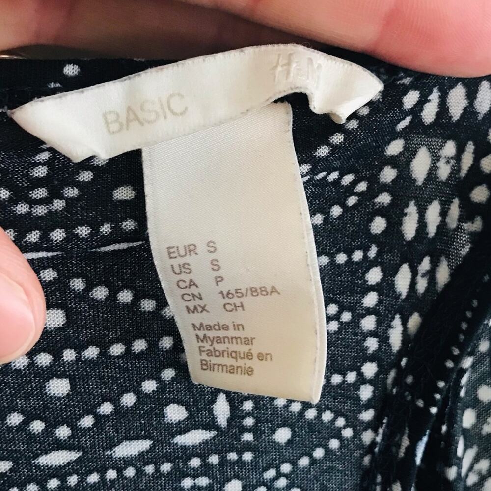 H&M Patterned Tank - Picture 4 of 5